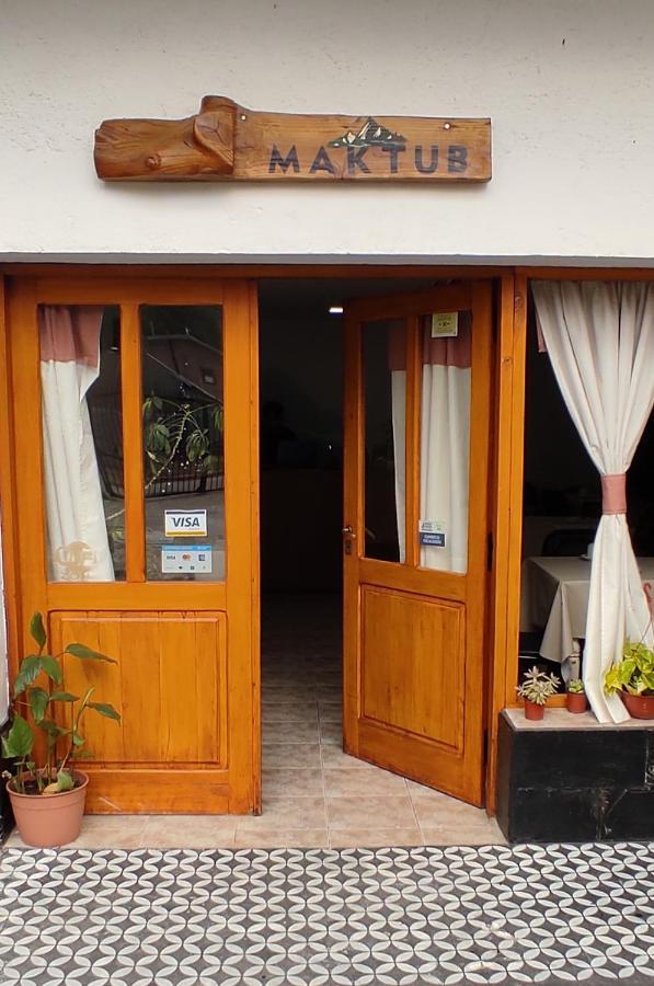 ホテル Maktub Hosteria El Bolsón エクステリア 写真